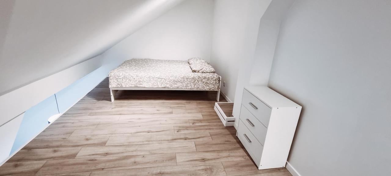 Sunny Apartment 8 Kraków Eksteriør billede